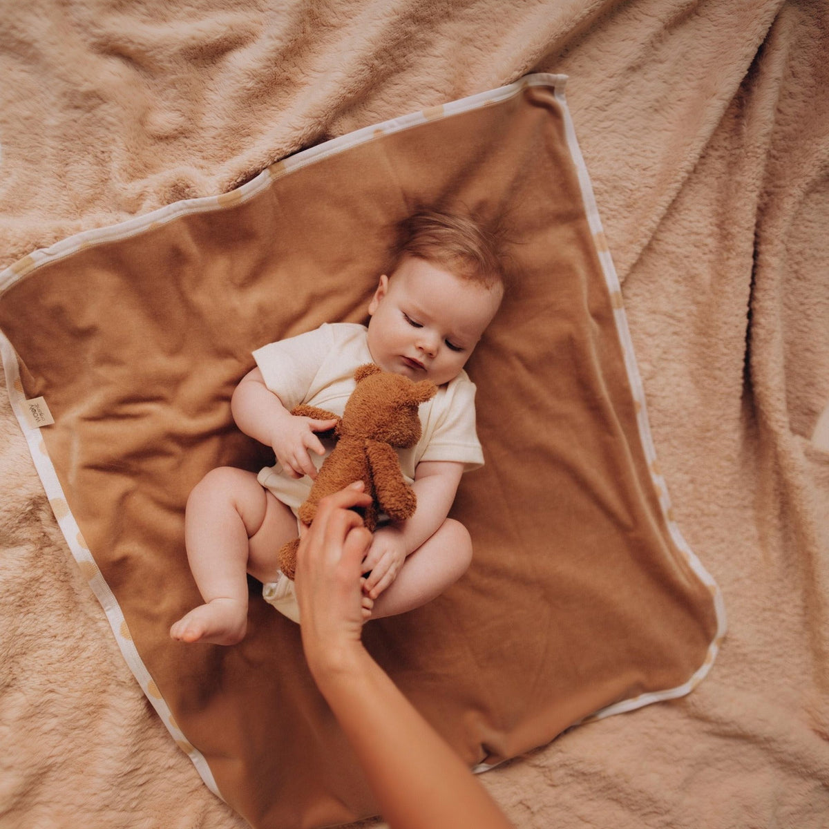MERINO WOOL/SILK SHORTSLEEVE WRAP BODYSUIT