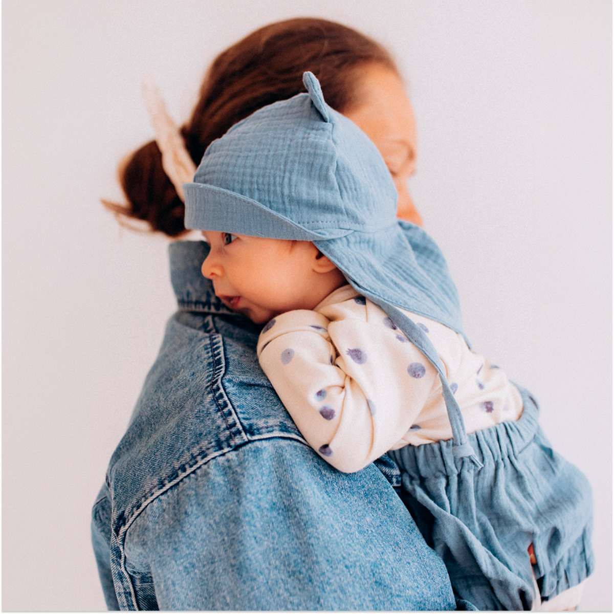 MUSLIN SUN HAT WITH TEDDY EARS