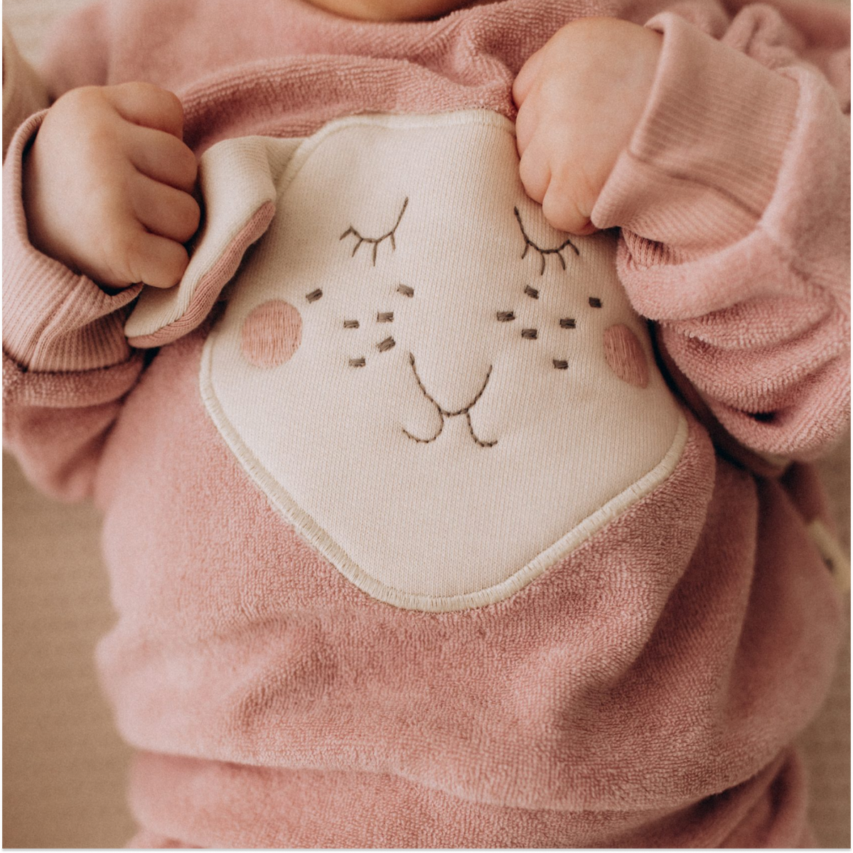 EMBROIDERED TERRY SWEATER