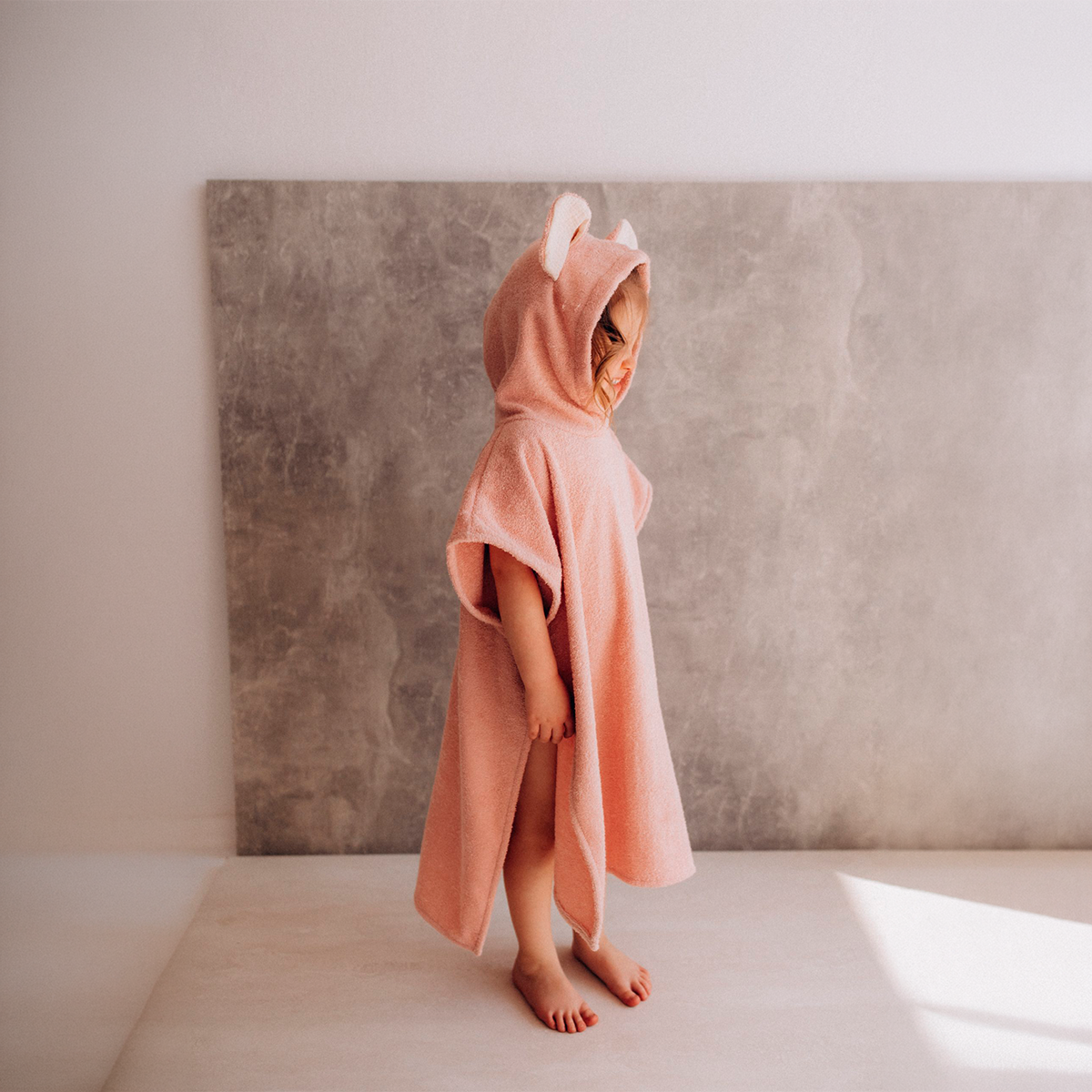 KIDS PONCHO WITH MOUSE EARS
