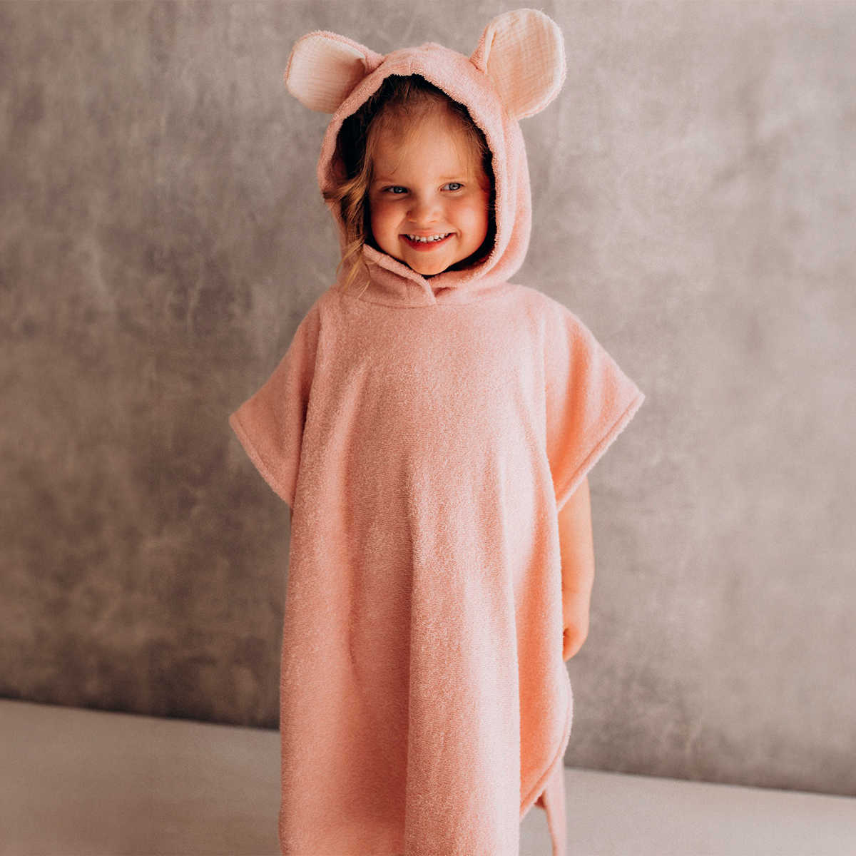 KIDS PONCHO WITH MOUSE EARS