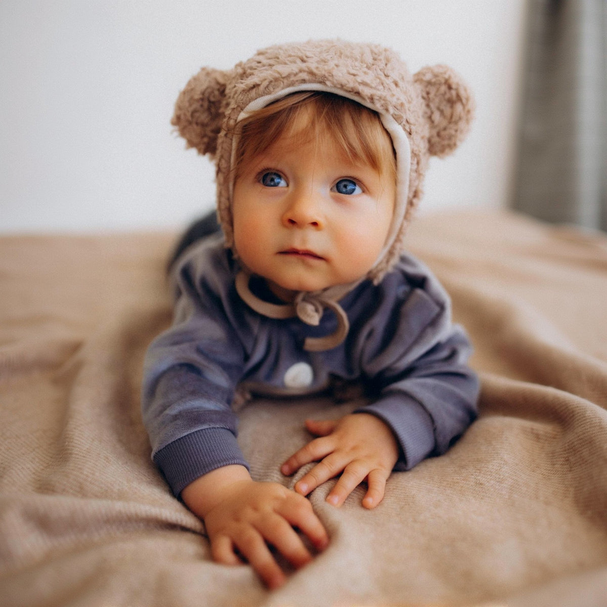 PLUSH HAT WITH TEDDY EARS WITH MERINO WOOL LINING