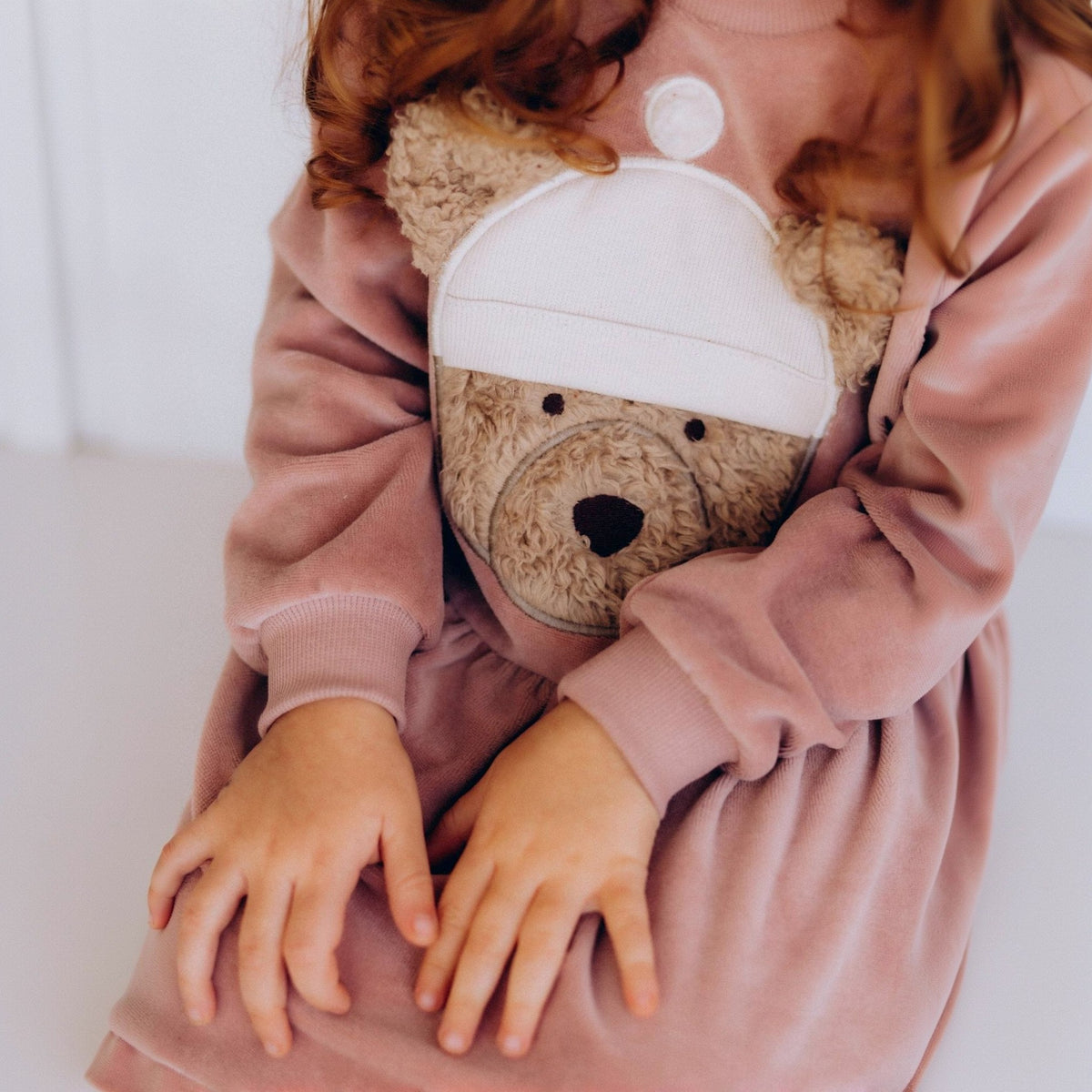 KLEITA AR IZŠUVUMU – GOTS – AW26