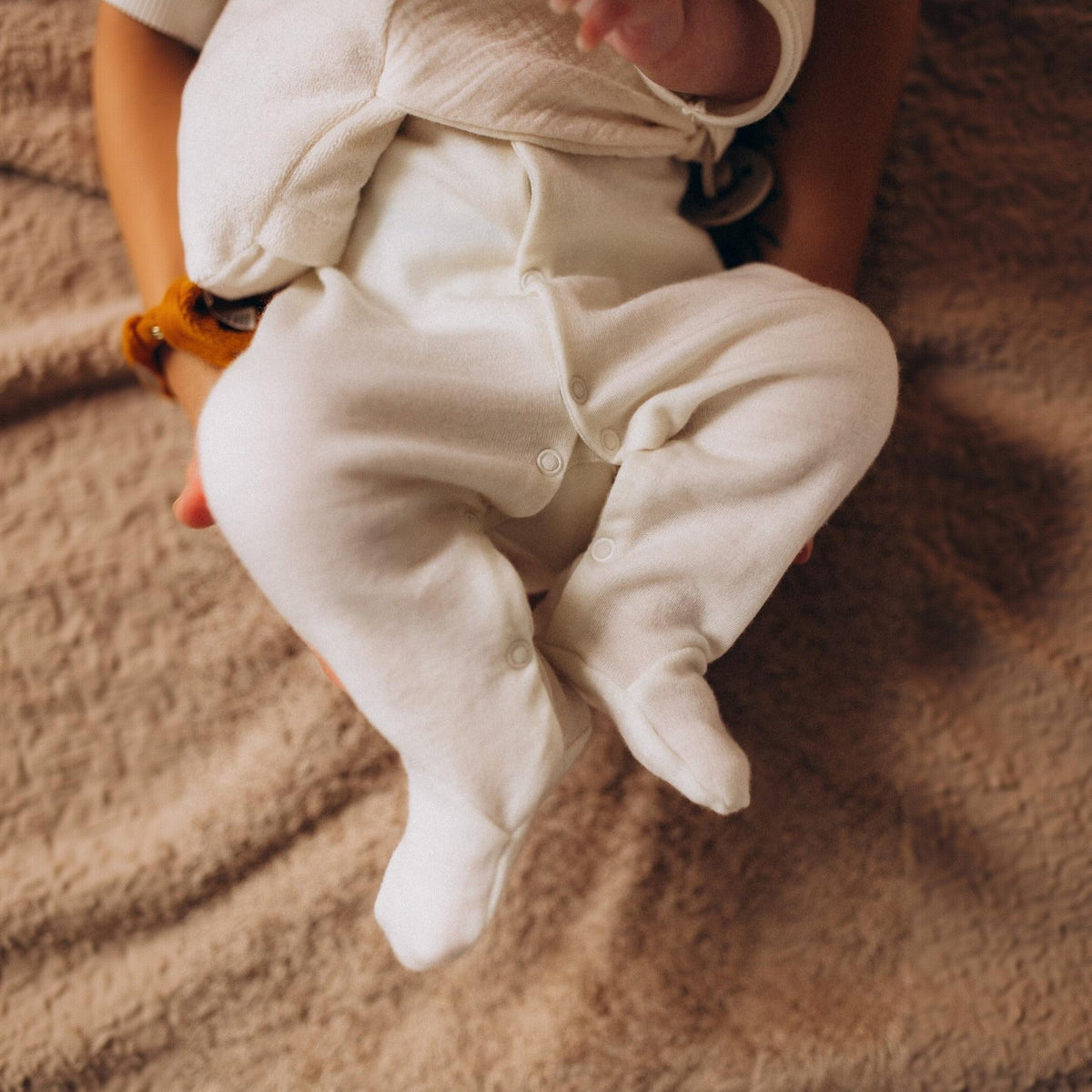 MERINO WOOL/SILK SLEEPSUIT WITH FEET